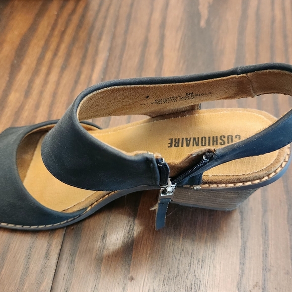 Cushionaire Rosanna Open Heel Sandal - Picture 5 of 5